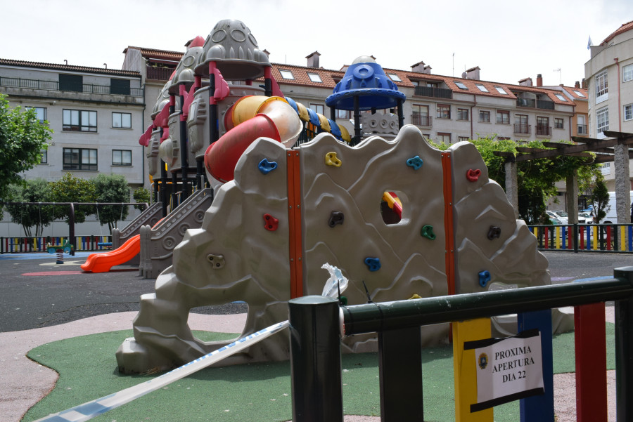Los parques infantiles y biosaludables de Ribeira abrirán a partir del 22 de junio