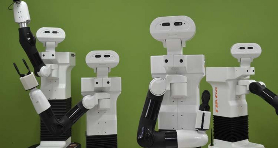 Robots que ayudan a las personas mayores en sus casas