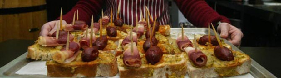El lacón con grelos sale a escena en forma de tapas y con el humor de Isi