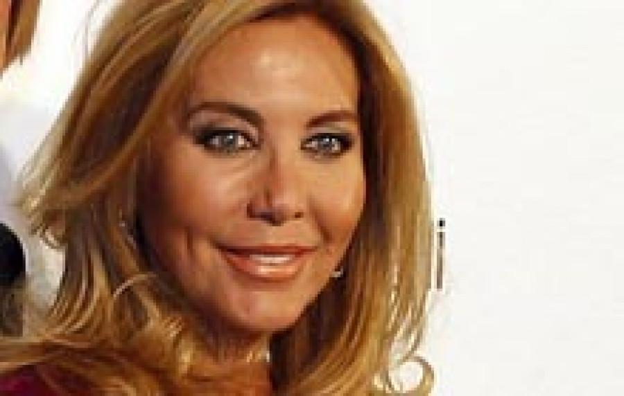 Norma Duval celebra su 57 cumpleaños rodeada por su familia y sus amigos