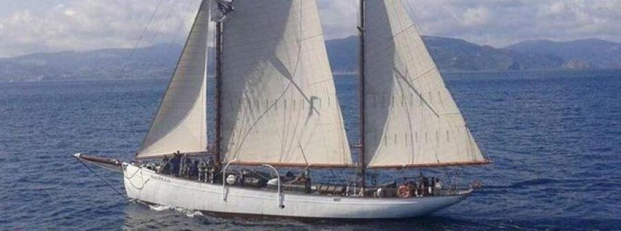 El buque escuela Saltillo arriba hoy al puerto de Sanxenxo
