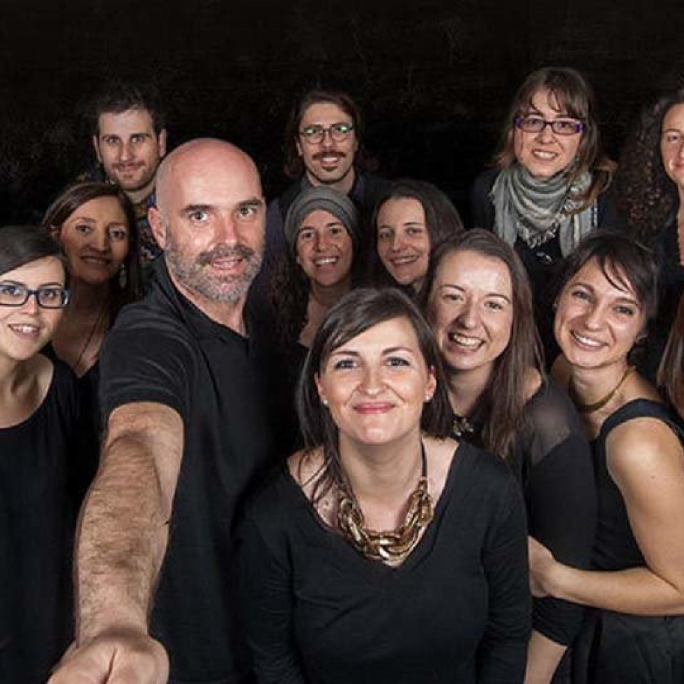 Xabier Díaz y Adufeiras de Salitre actúan en Meaño por el programa +Música