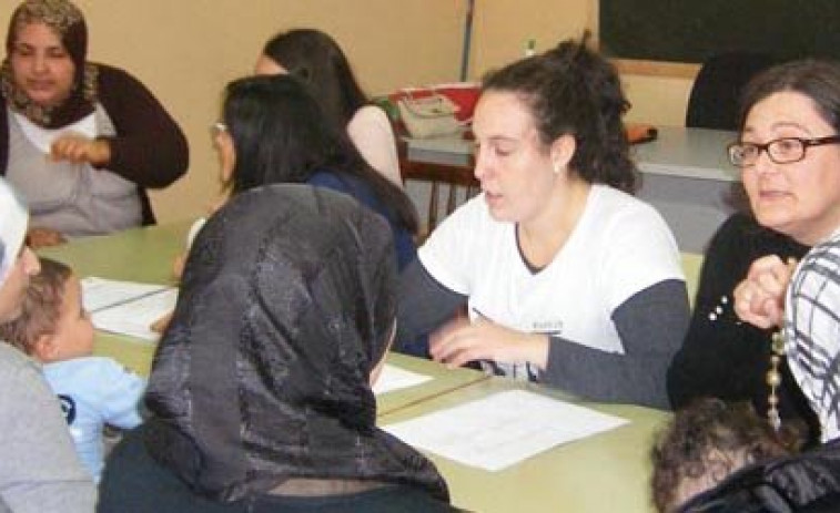 Los cursos de español para inmigrantes llegan por primera vez a Vilagarcía