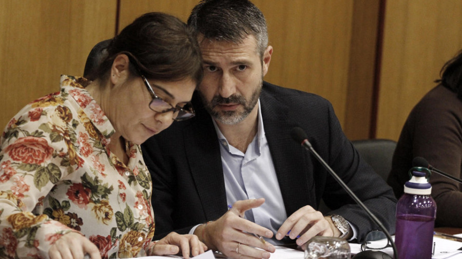 Ravella advierte de que si Itma cumple los requisitos la adjudicación será inevitable