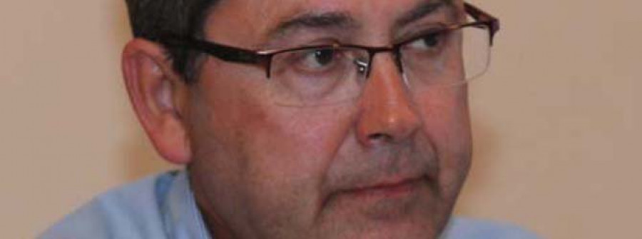 Pérez culpa al alcalde del retraso en las obras de las aceras en San Vicente