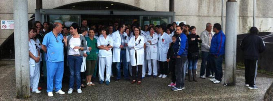 CCOO, CIG y CESM-Omega llaman a la ciudadanía de O Salnés a secundar la concentración ante el Hospital