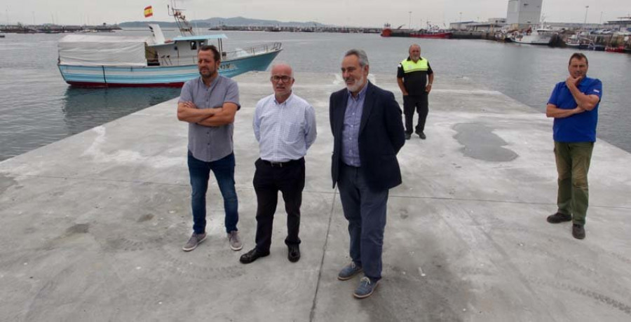 La Consellería do Mar eleva la rampla del puerto de Tragove para mejorar las condiciones de trabajo