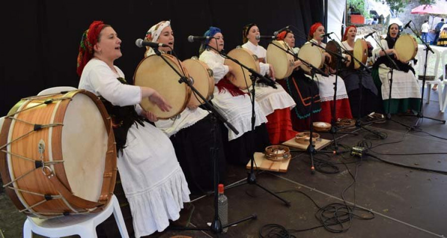 As Letras Galegas escribíronse con maiúsculas nos eventos da comarca