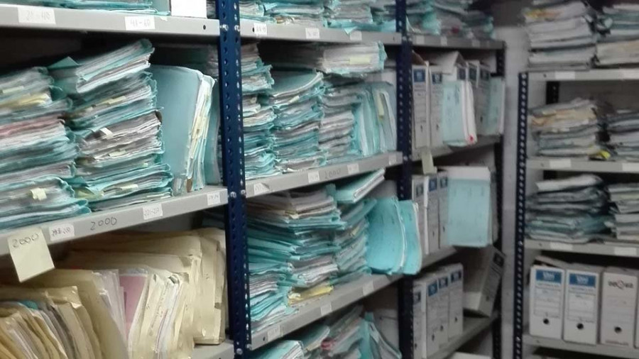 Denuncian que los archivos judiciales son zulos de “humidade e abandono”