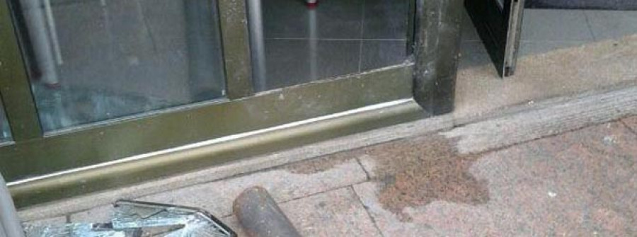 RIVEIRA-Un restaurante kebab sufrió siete robos en los cuatro años que lleva abierto en el Malecón