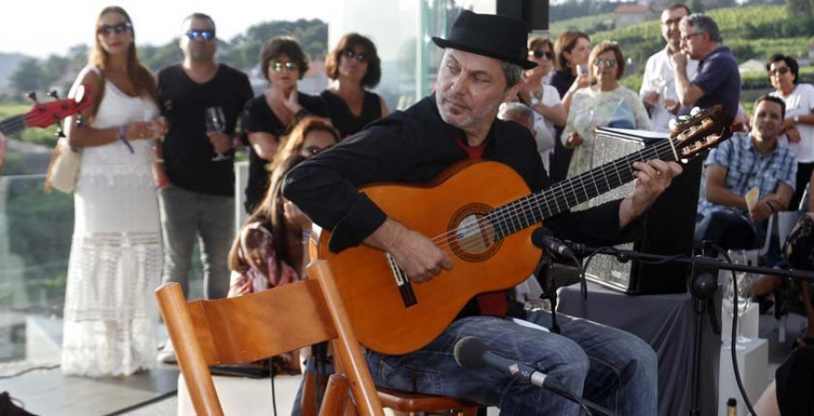 Os Xoves de Códax hacen otro lleno gracias a la fusión flamenca