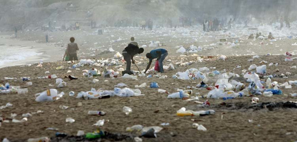 Planean crear “guardianes de la playa” contra la basura