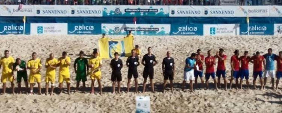 El campeonato de fútbol playa dispara  las visitas y las estancias en Sanxenxo