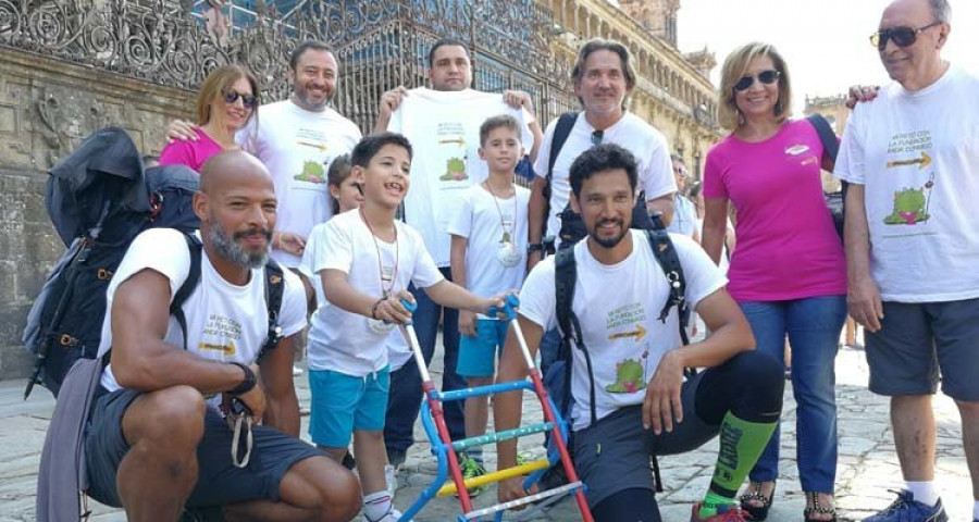 El actor Stany Coppet acaba su Camino por los niños con discapacidad