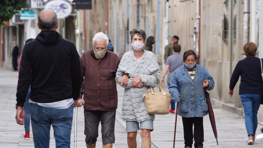 Cambados impone restricciones frente a la Covid y en Sanxenxo y Vilagarcía bajan los casos activos