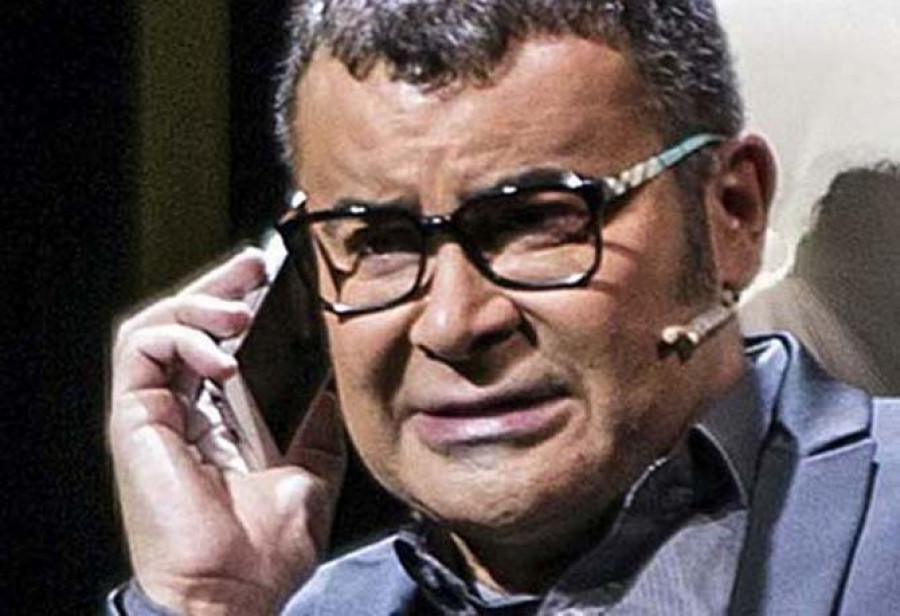 Las caras más conocidas de Telecinco se vuelvcan con Jorje Javier Vázquez en el estreno de su obra en Madrid