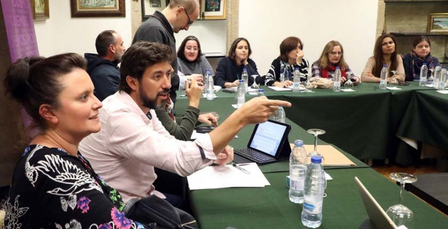 Gómez-Reino sopesa que integrantes 
de la dirección de Podemos opten al Consello das Mareas