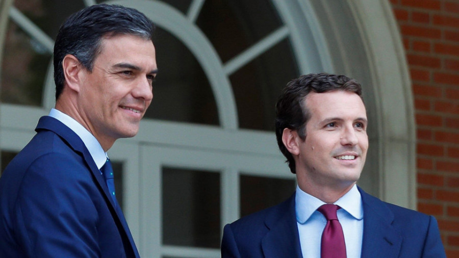 Casado sugiere que Cs permita la investidura para evitar al independentismo