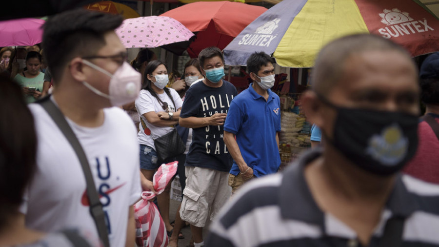 Filipinas confirma la primera muerte por coronavirus fuera de China y los fallecidos ya ascienden a 305