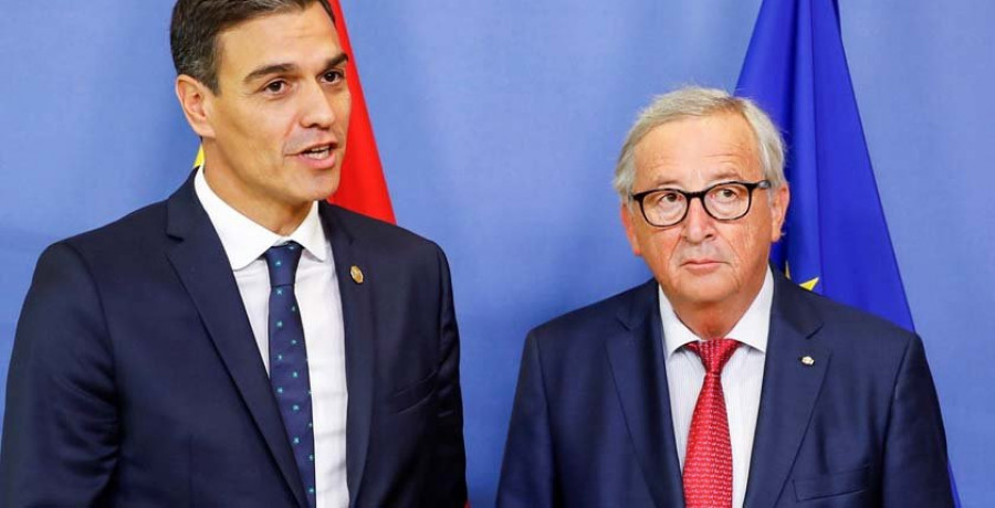 España avanza hacia el fin de una década de control por parte de Bruselas, aunque seguirá vigilada