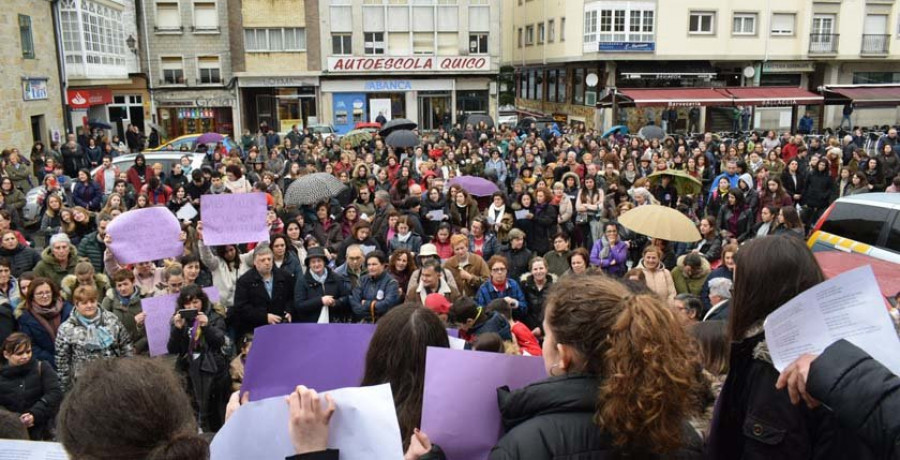 Reportaje | O Barbanza planta cara a la violencia y desigualdades de que son objeto las mujeres