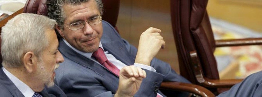 Granados niega que tuviese cuentas en Suiza durante su etapa política