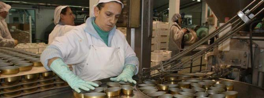 El paro se dispara en O Salnés y O Barbanza genera empleo gracias a las conserveras