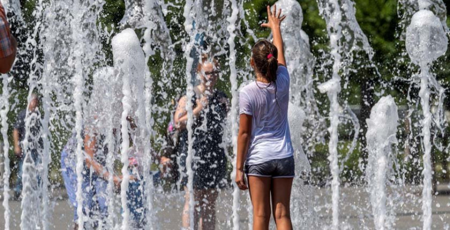 Agosto pone en alerta a media España con una ola de calor que traerá temperaturas de más de 40 grados