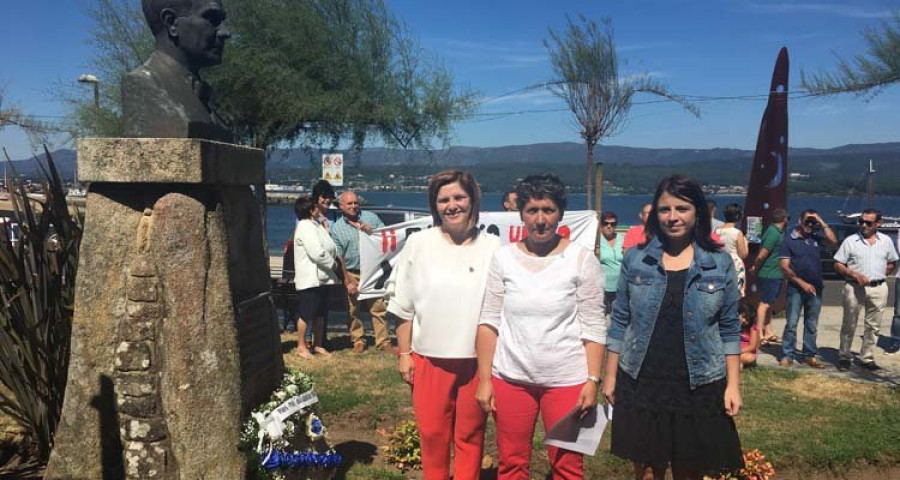 Los tres precandidatos a liderar el PSdeG acuden al homenaje a Castelao en Rianxo