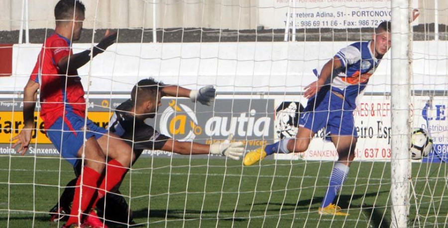 Un solitario gol de Guillán da los tres puntos al Umia en el derbi