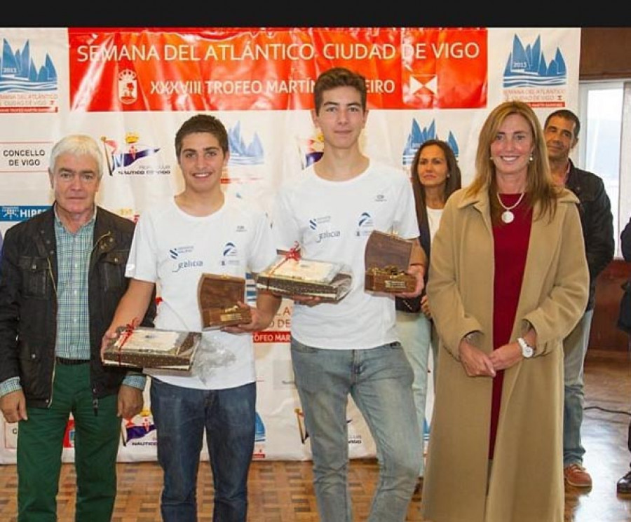 Adrián Domínguez y Calixto Abalo se proclaman campeones gallegos de 420