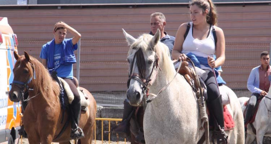 Reportaje | La Feira Cabalar salva una jornada con pérdidas de 8.000 euros en la cita gastronómica