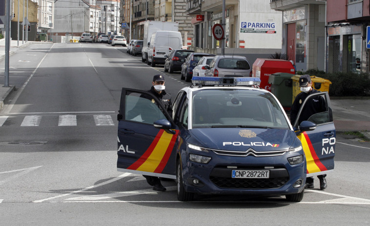 Detenido por maltrato cuando iba al volante drogado y sin carnet