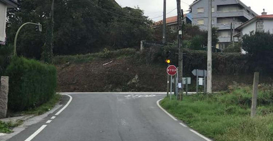 El BNG pide a Telmo Martín que gestione una mejora en el semáforo del cruce de Rouxique