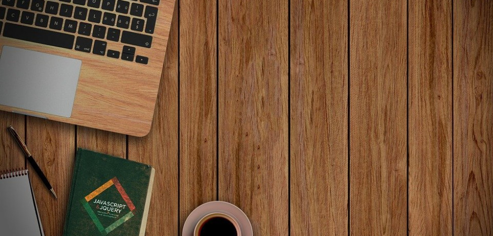 Cómo triunfar en Internet contratando a un especialista que diseñe y desarrolle tu web