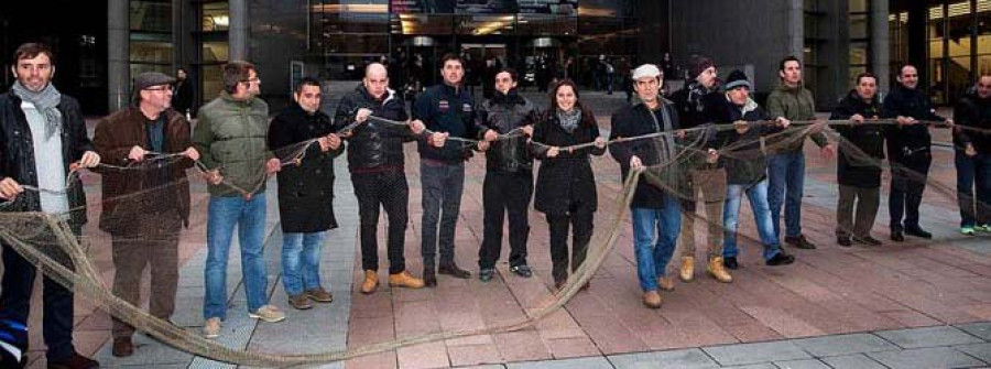 Bruselas ya no prohibirá el “xeito” y prepara una nueva iniciativa sobre las artes de deriva