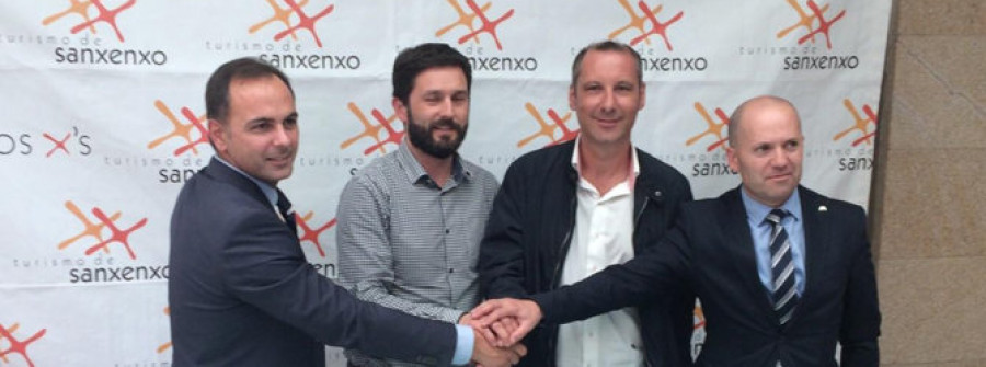 Los comerciantes do Salnés firman con Abanca un convenio que les facilita el crédito