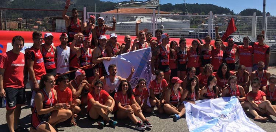 Cabo revalida sus títulos de campeón gallego en Moaña