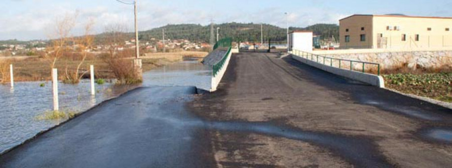 Solicitan un informe técnico sobre la inundación de fincas junto a la EDAR