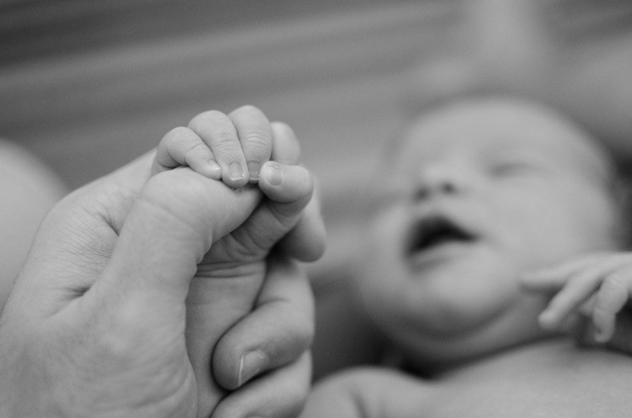 El primer bebé del año en Galicia se llamará Anxo