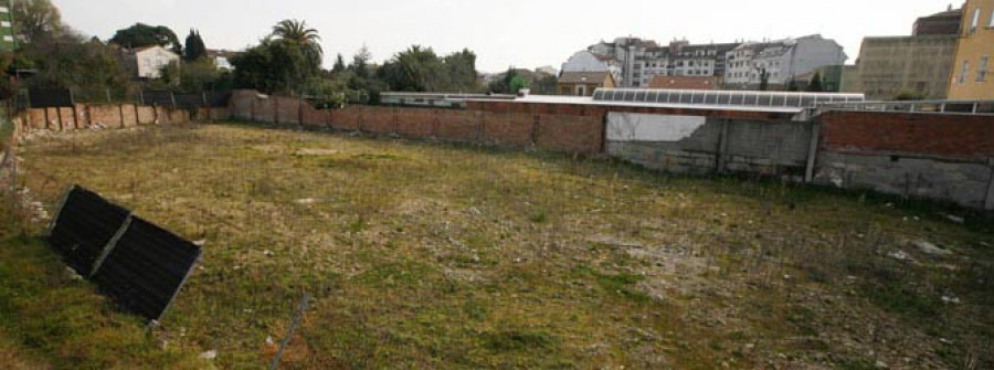 El juicio sobre la venta de la sede del Liceo afecta a las licencias otorgadas por Ravella