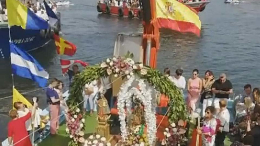 Rianxo y A Pobra atraen a miles de personas en la confluencia de la Guadalupe y el Nazareno