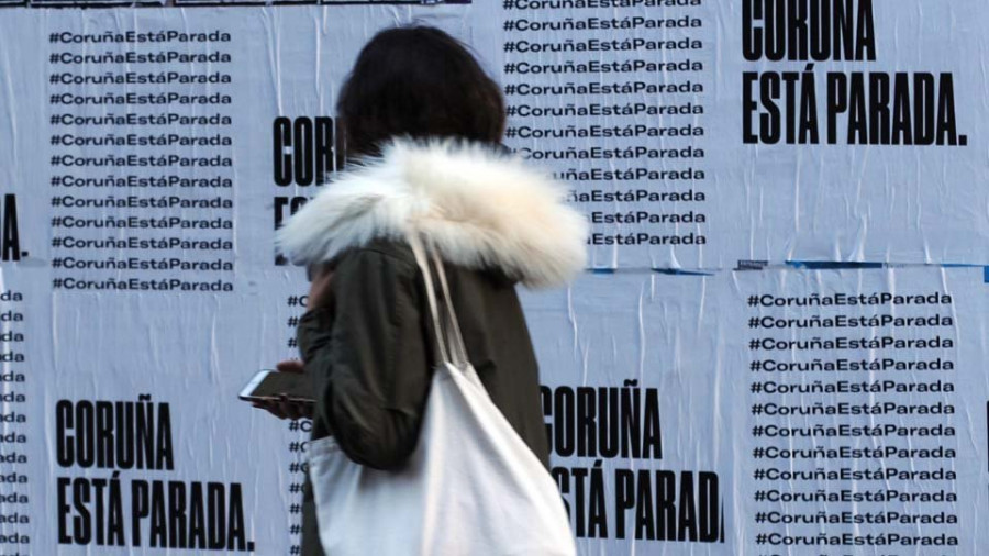La comparsa As Orzaneiras se atribuye la autoría de la campaña “Coruña está parada”