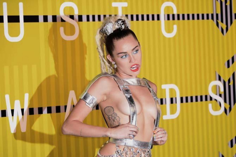 Miley Cyrus protagonizará una serie de Woody Allen