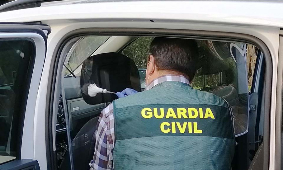 Envían a prisión a un acusado de atracar a punta de  cuchillo a dos taxistas de Vilagarcía