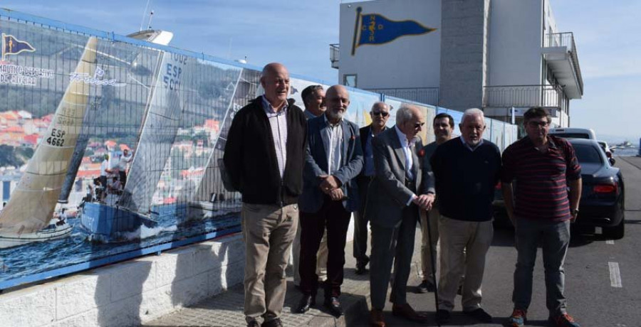 Reportaje | Una marina seca que embellece a toda vela en Ribeira