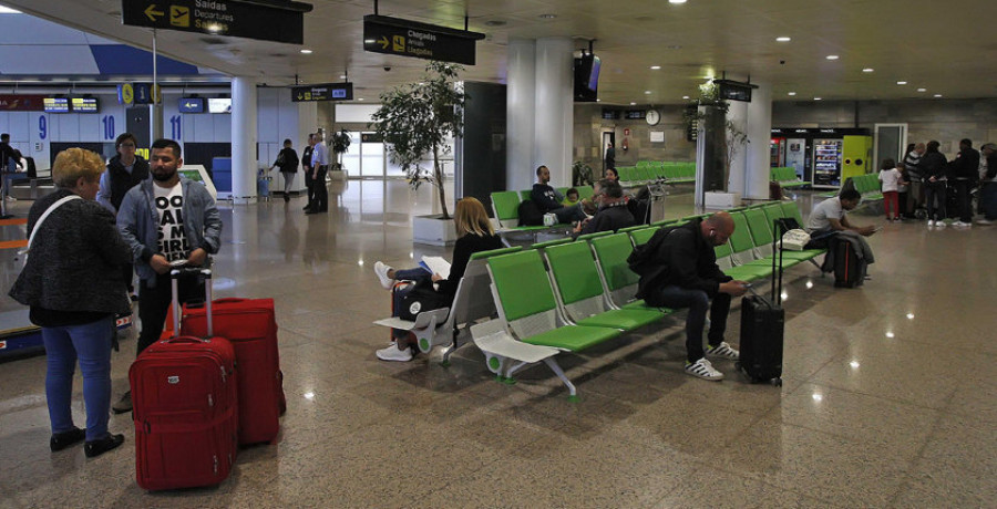 Los aeropuertos gallegos se enfrentan a la amenaza de una movilización de los vigilantes