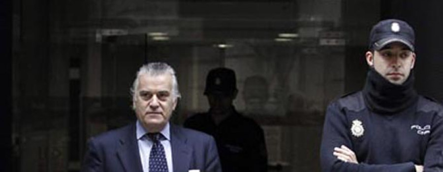 Bárcenas y su esposa defraudaron 1,6 millones en los años 2002 y 2003 y Hacienda les devolvió dinero