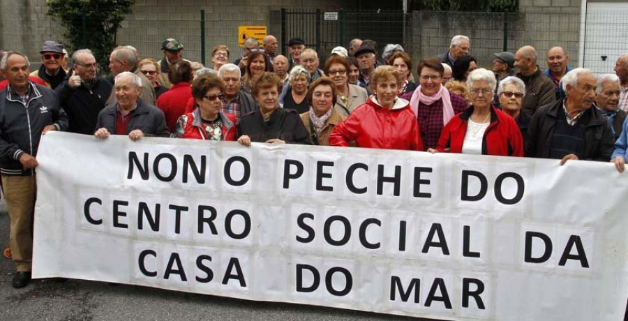 Los jubilados de la Casa do Mar piden un local provisional en la estación de buses