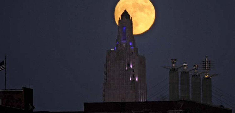 China planea traer muestras 
de la Luna en noviembre